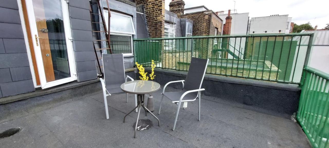 One Bedroom Flat In Finchley Road * Londra