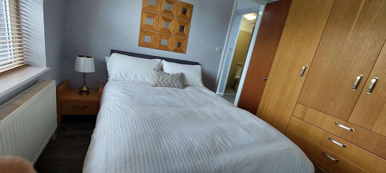 One Bedroom Flat In Finchley Road Appartamento Londra